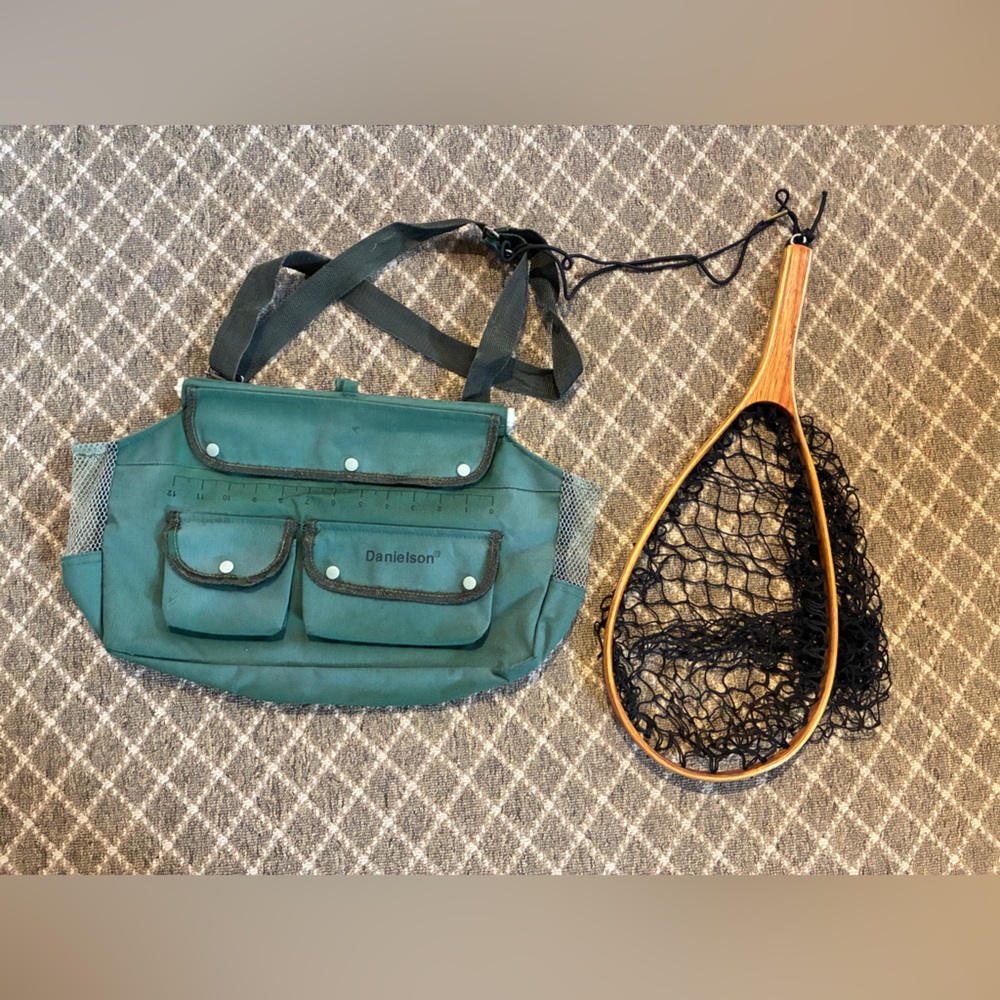 Danielson Green Fishing Bag with Net